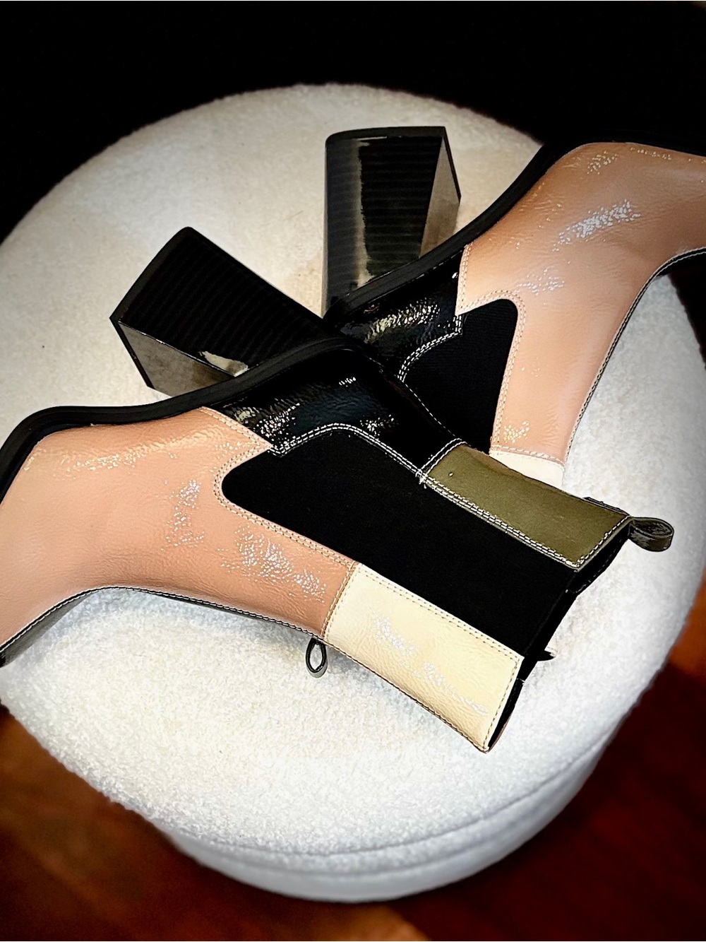 Circus by Sam Edelman Patent Leather Elastic Side Pull On Lauren Booties NWOT - Picture 9 of 10